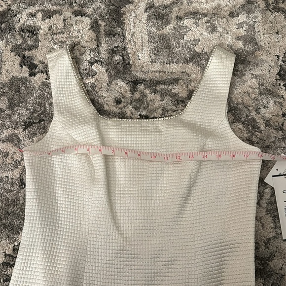 NWT Joseph Ribkoff White Top - Picture 6 of 6